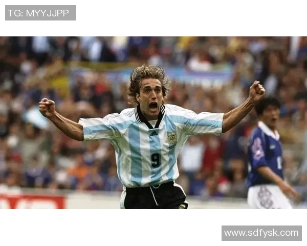 足球明星经典语录汇总与精彩瞬间回顾